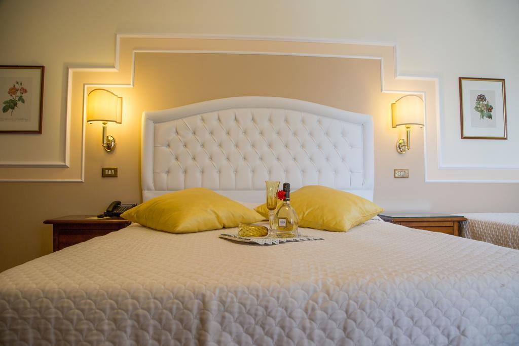 Parco Del Lago Resort & Spa Villagrande Strisaili Eksteriør billede
